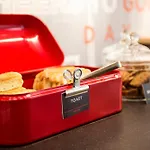 Ibis Centre Stopera Hotel 3*