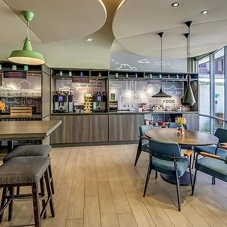Ibis Centre Stopera Otel Amsterdam