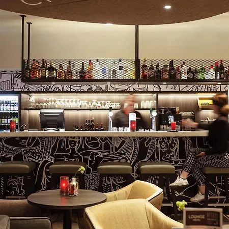 Ibis Centre Stopera 3*