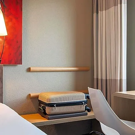 Ibis Centre Stopera Hotel 3*
