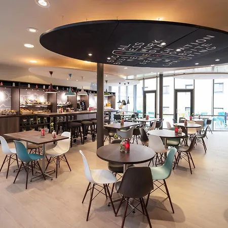 Ibis Centre Stopera Otel 3*