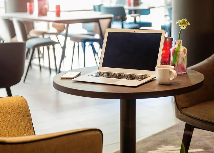 Ibis Centre Stopera 3*