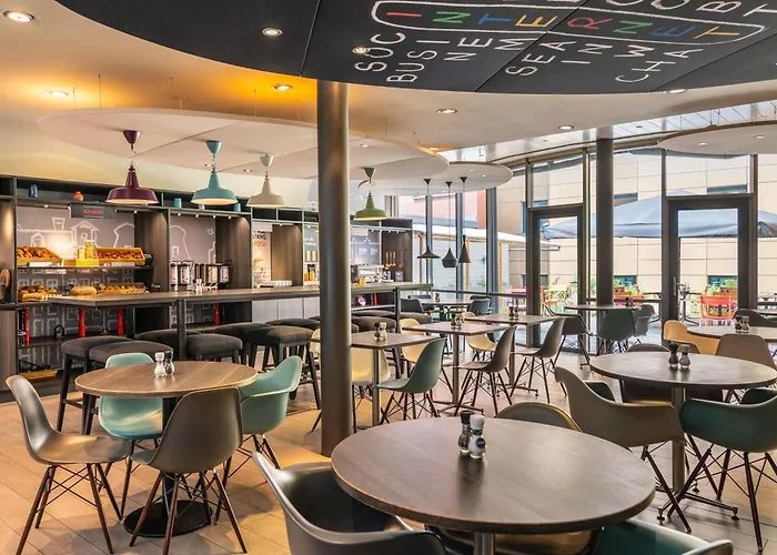 Отель Ibis Centre Stopera 3*