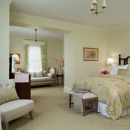 Ibis Centre Stopera 3*