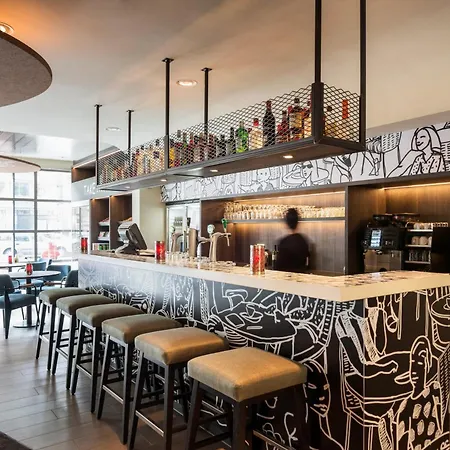 Ibis Centre Stopera 3* Amsterdam