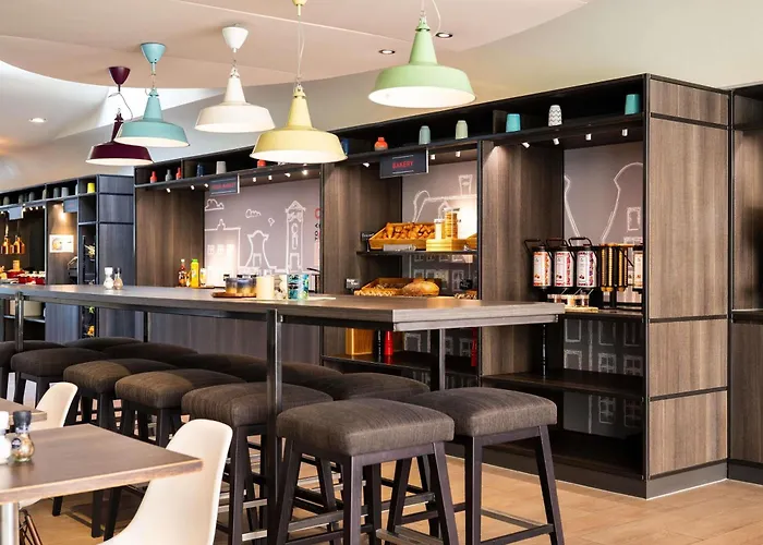 Ibis Centre Stopera 3*